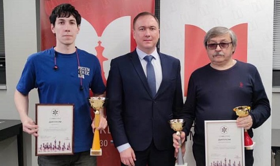 Шахматисты «Россети НТЦ» заняли первое место в благотворительном корпоративном чемпионате «Я борюсь до конца!»